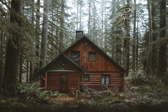 The Ultimate Cabin Gear – What Your Cabin Gear Needs Right Now