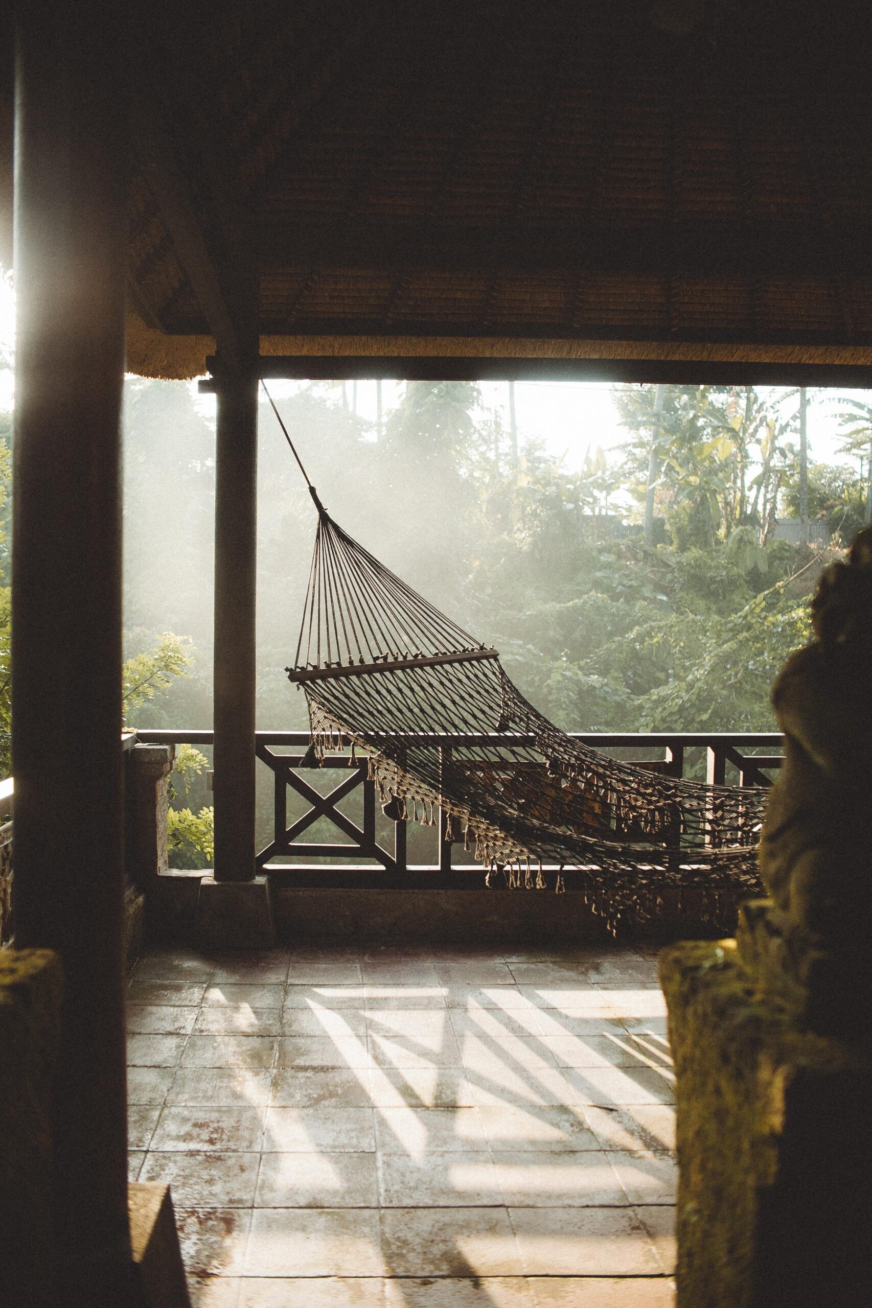DIY Guide: How to Create Your Own Hammock and Relax in Style
