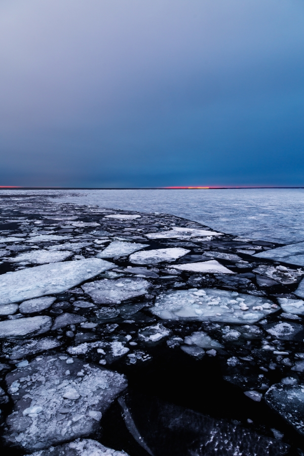 Tragedy on Lake Superior: The Creation, History, and Sinking of the SS Edmund Fitzgerald
